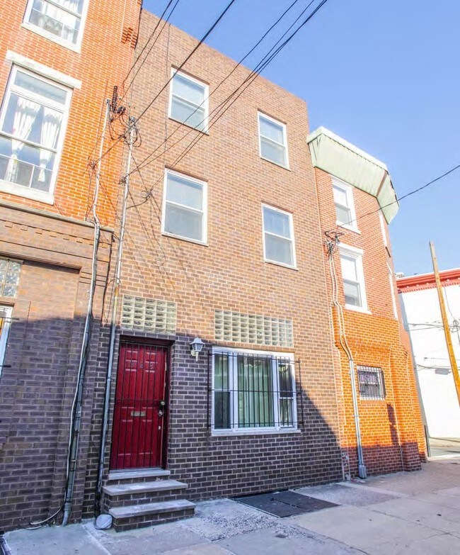 Building Photo - 914 E Passyunk Ave