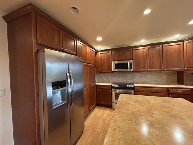 Building Photo - HA4415