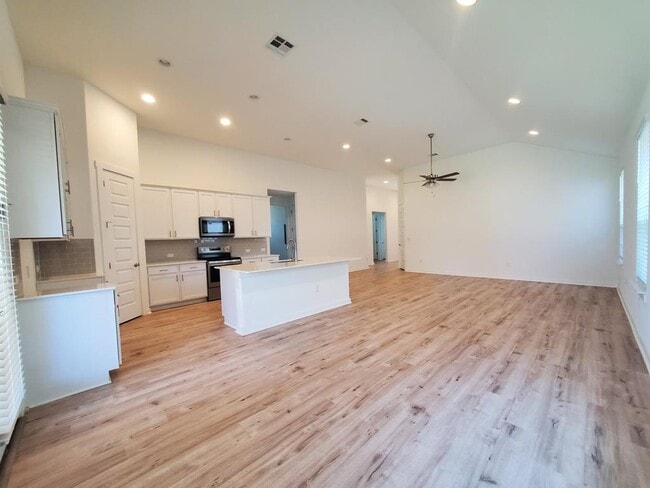 Foto del edificio - 648 Peace Pipe Way