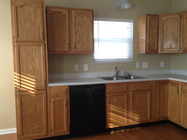 Building Photo - 1169 Poplar Hill Drive
