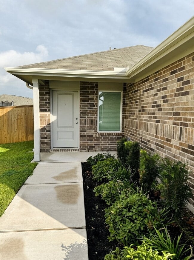 Building Photo - 26710 Dalmatian Bellflower Dr