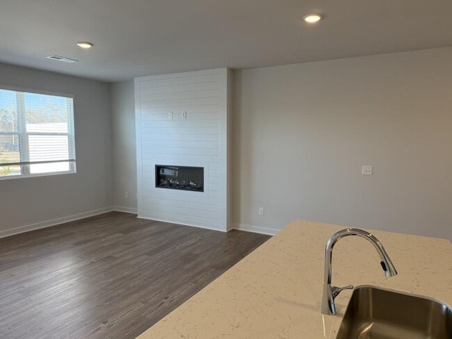 Foto del edificio - 7269 Mulberry St