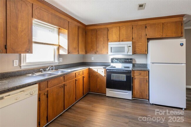 Foto del edificio - 424 S 4th St