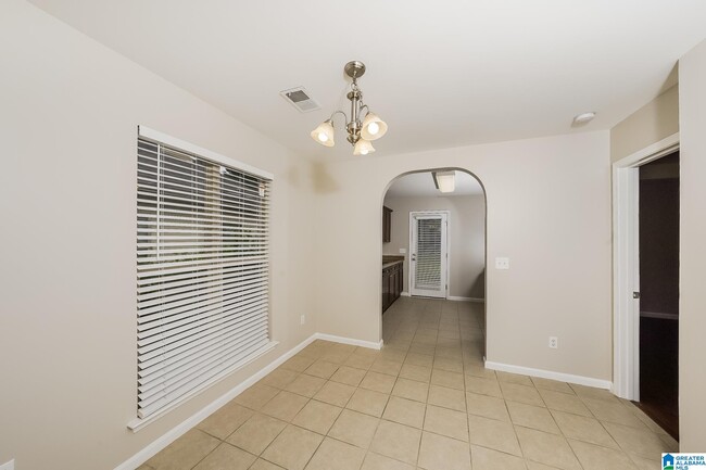 Building Photo - 485 Fox Run Cir