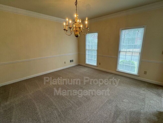 Building Photo - 11670 Dunhill Pl Dr