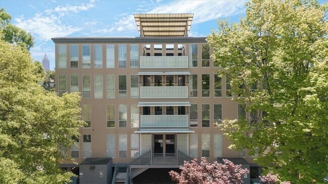 Foto del edificio - 287 14th St NW