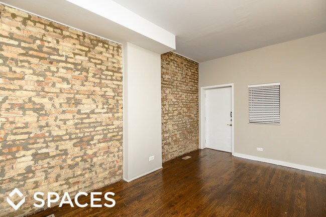 Foto del edificio - 664 W Roscoe St