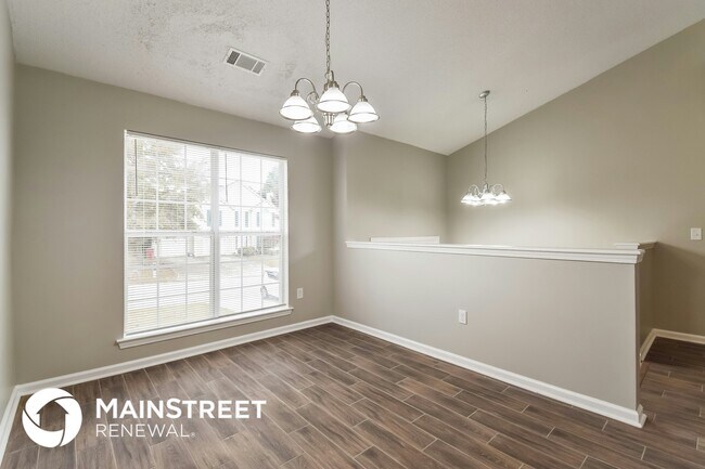 Foto del edificio - 9407 Rollinghills Dr