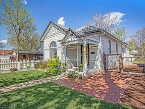 Building Photo - 3042 Franklin St