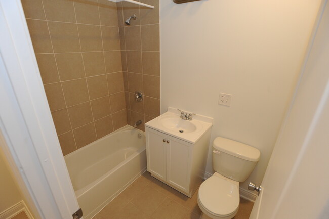 First Floor Bathroom - 715 W 47th Pl