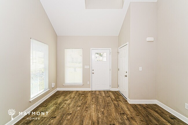 Foto del edificio - 240 Willowridge Ln