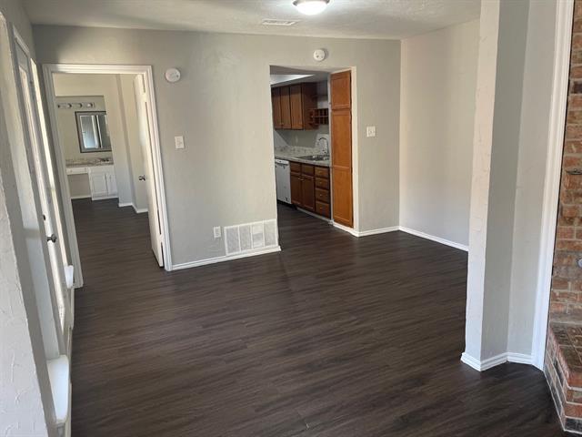 Foto del edificio - 2221 Jackson Cir