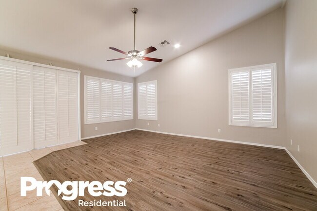 Building Photo - 7064 E Lobo Ave