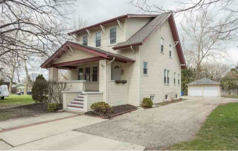 Primary Photo - 161 E North Ave