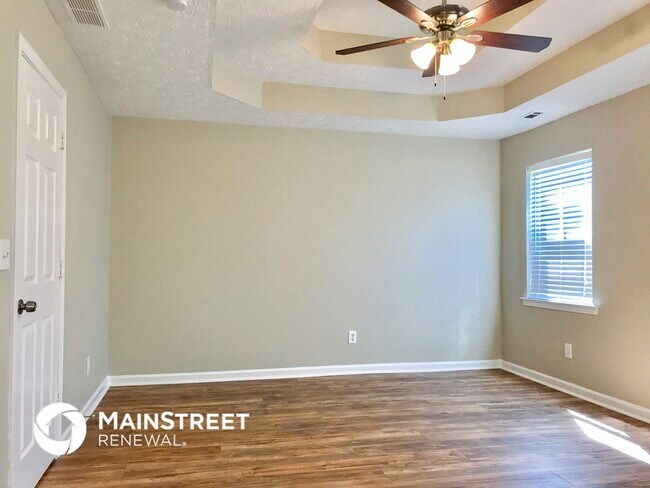 Building Photo - 105 Falcon Ridge Dr
