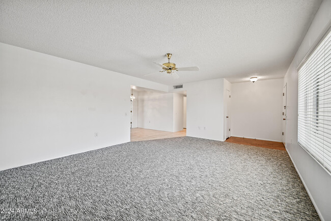 Building Photo - 11106 W Arron Dr