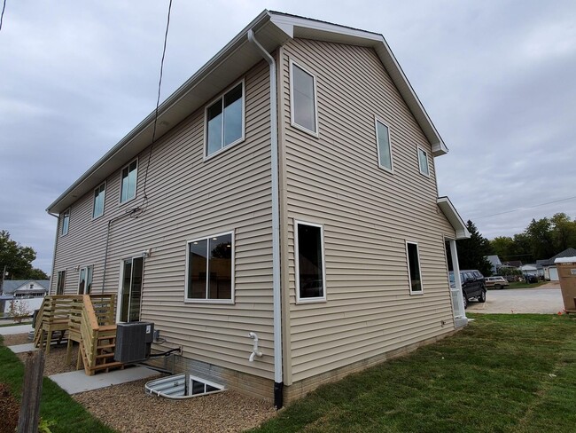 Photo - Papillion 3 Bedroom Townhome!