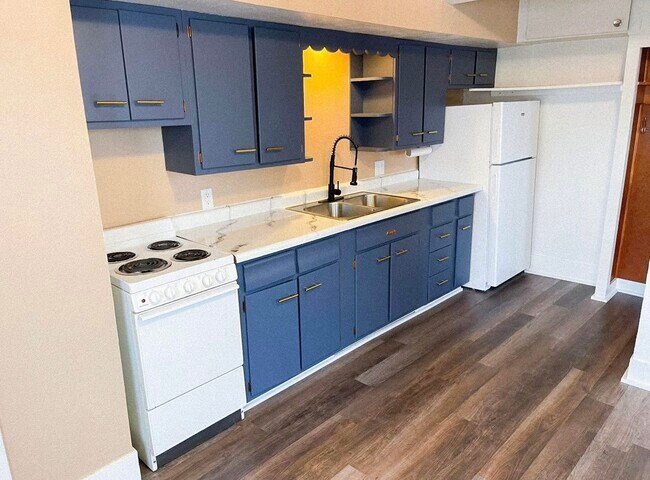 Foto del edificio - 3721 Cottage Grove Ave