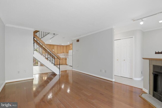 Foto del edificio - 2369 Southgate Square