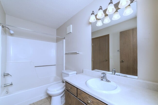 Interior Photo - Oxbow Estates - 2 Months Free Rent!