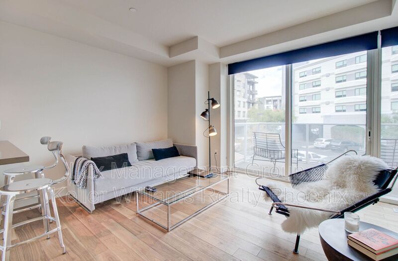 Foto principal - 4422 N 75th St