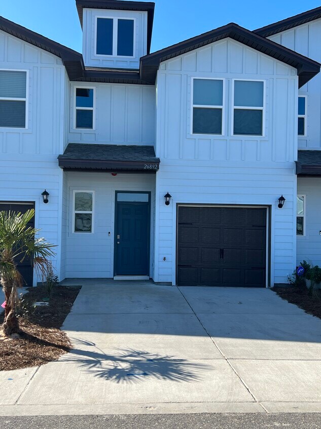 Primary Photo - 26892 Spyglass Dr