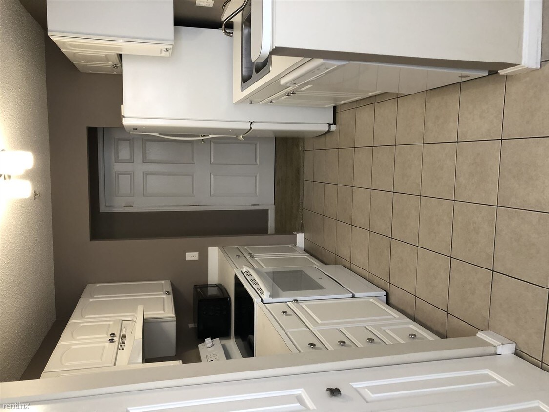 Foto principal - 695 Winding Stream Way