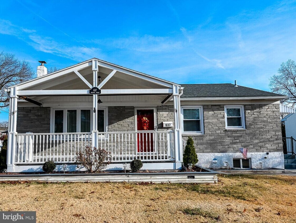 Foto principal - 637 Mervine St