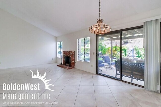 Foto del edificio - Captivating 3Bdm 2Ba Home in Rancho San Diego