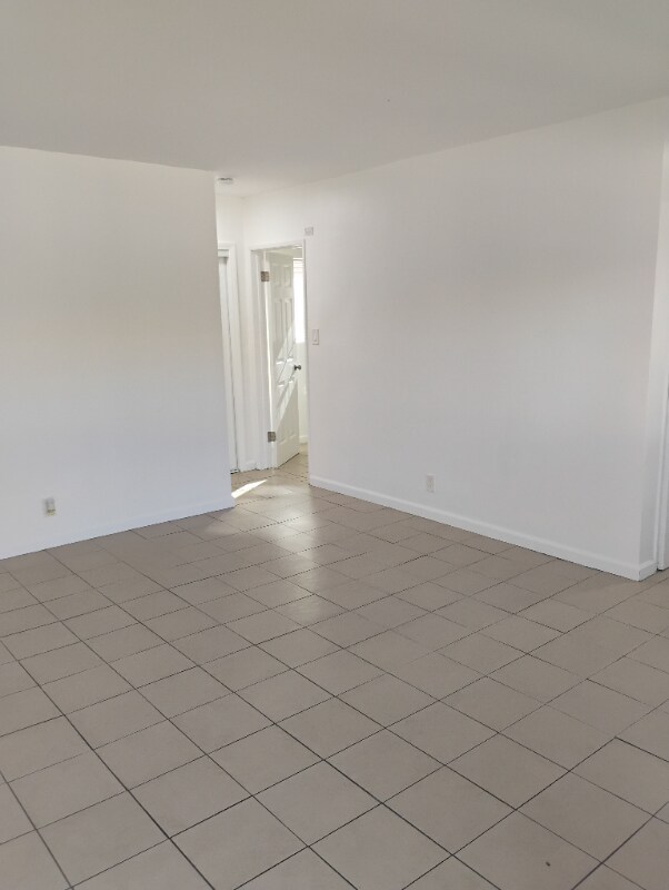 Foto del edificio - 14129 Vanowen St