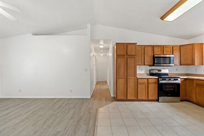 Foto del edificio - 24421 N Diamond Head Ave