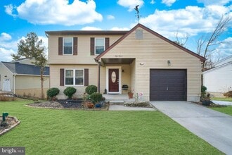 Building Photo - 5015 Tartan Hill Rd