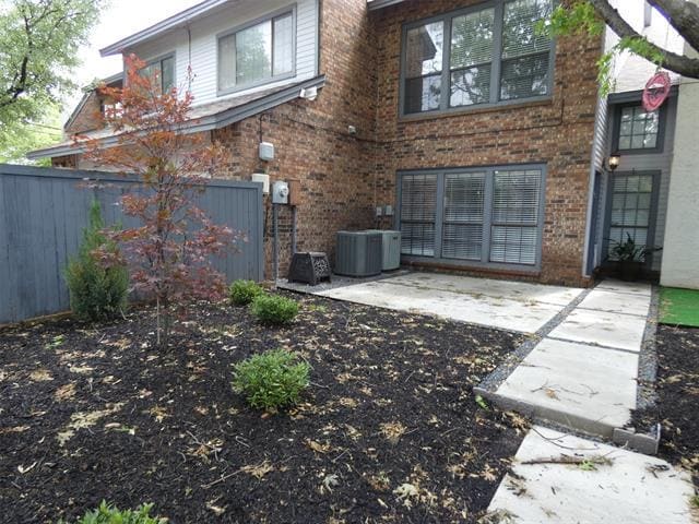 Primary Photo - 3109 Devonshire Dr