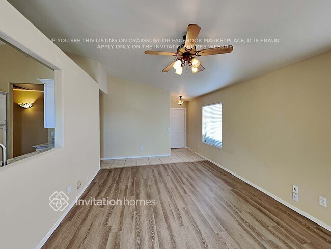 Foto del edificio - 9119 E Fairfield St