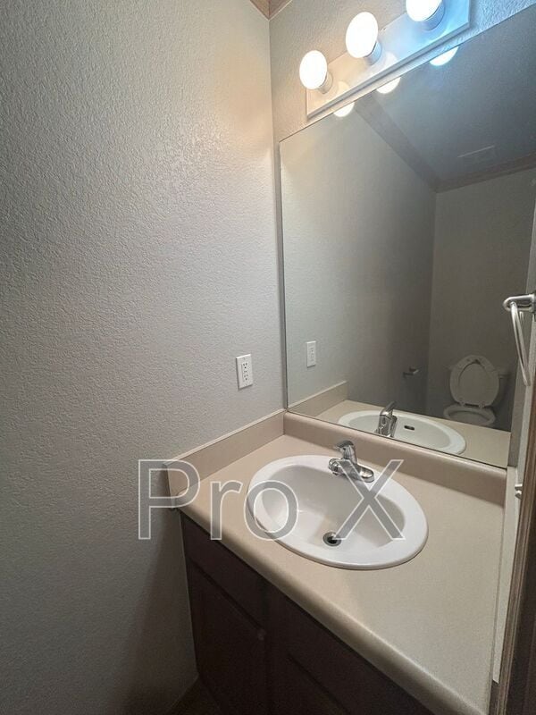 Photo - 2685 Ponchartrain St Apartment