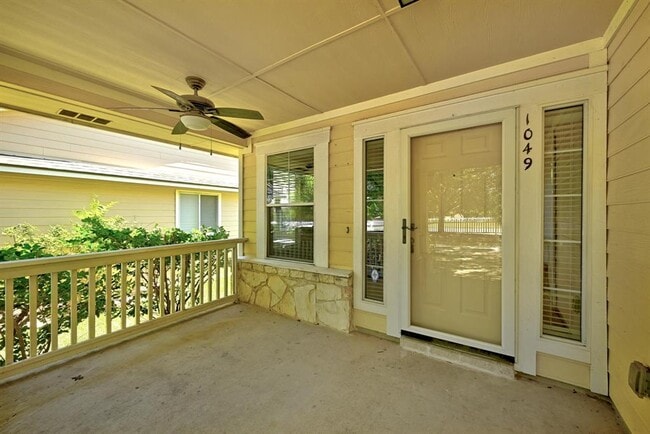 Building Photo - 1049 King Cotton Ln