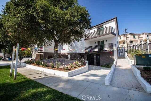 Foto del edificio - 2225 Mira Vista Ave