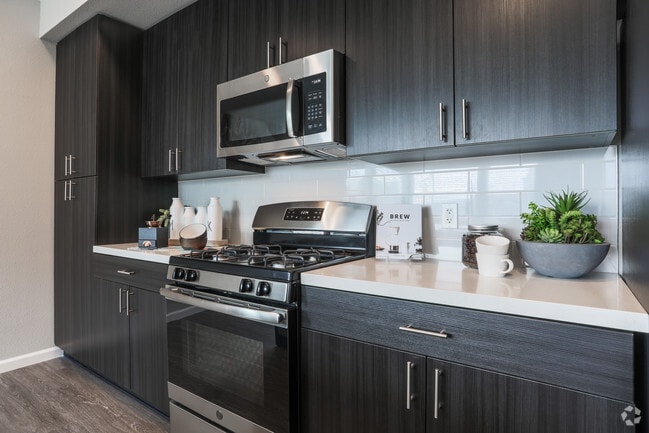 2BR,2BA-2.1 Floor Plan - Lumina at Spanish Springs