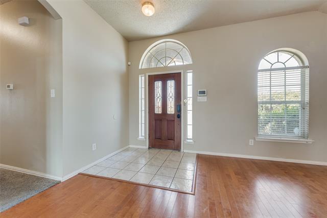 Building Photo - 2100 Pecan Creek Dr