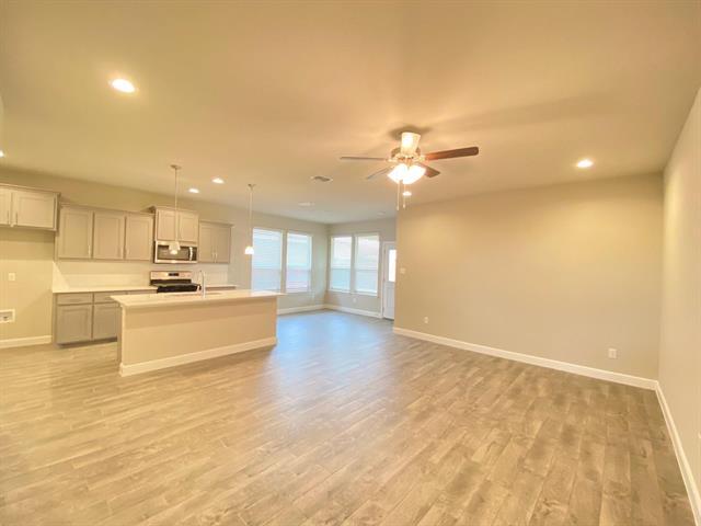 Building Photo - 14609 Caelum Dr