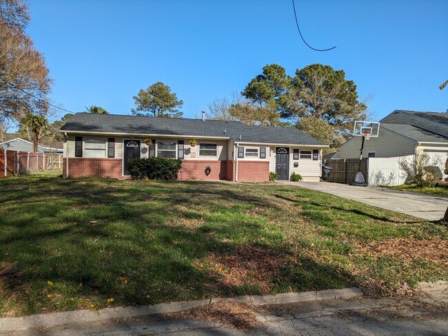 Foto del edificio - 436 Pelican Ln