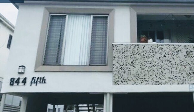 Foto del edificio - 844 5th St