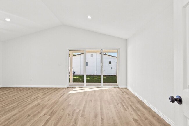 Foto del edificio - 3666 2nd Ave