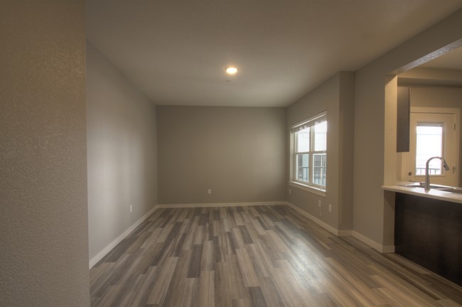 Living/Kitchen - 830 Crestmont Way