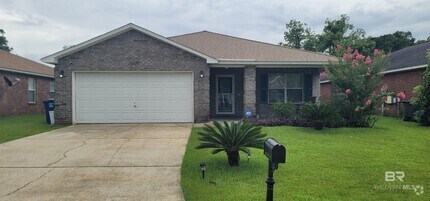 Building Photo - 1008 Summerton Dr