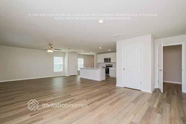 Foto del edificio - 4624 Coastal Storm Gln