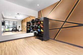 Interior Photo - Noble