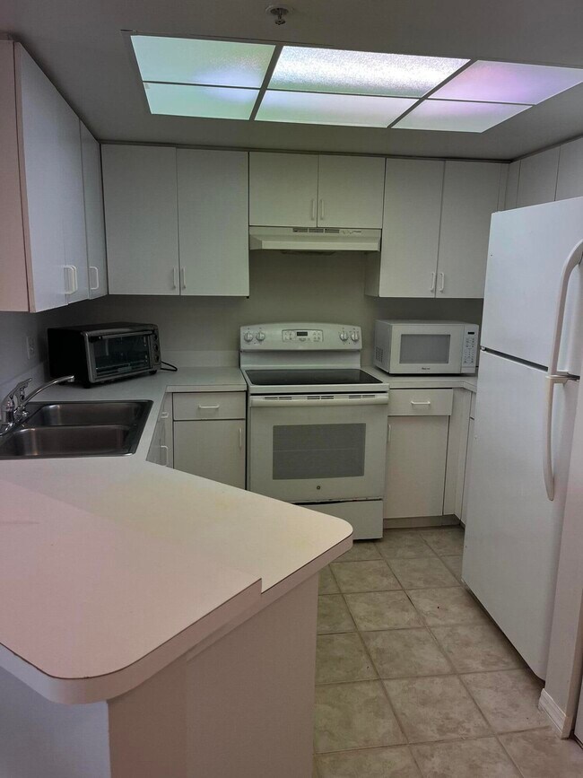Foto del edificio - 4155 N Haverhill Rd