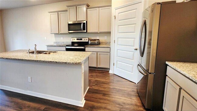 Foto del edificio - 60 Conroe Ct