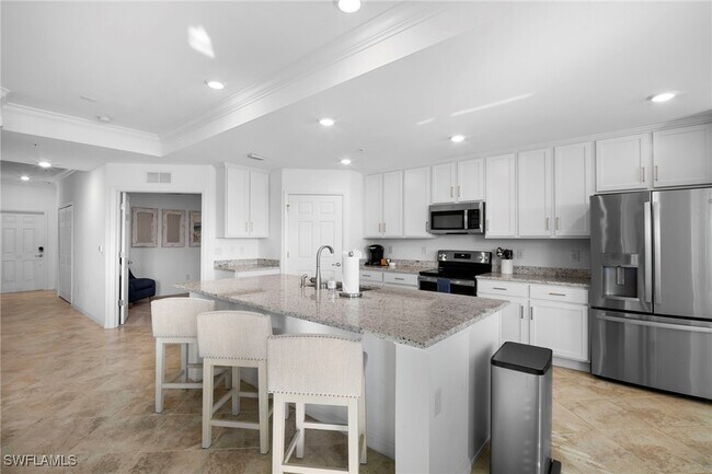 Building Photo - 43041 Greenway Blvd